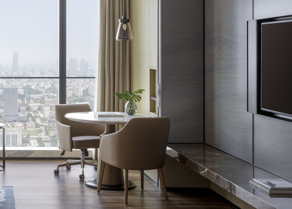 Фото Zhangjiagang Marriott Hotel