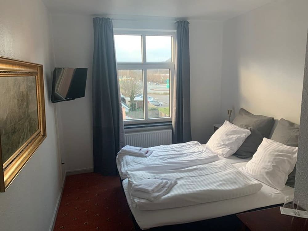 Фото Hotel Postgaarden