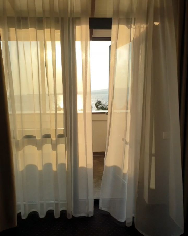 Фото Янтарь