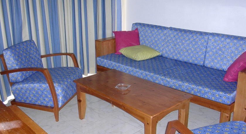 Фото Apartamentos Montemar