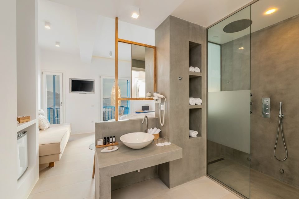 Фото Bluetopia Suites