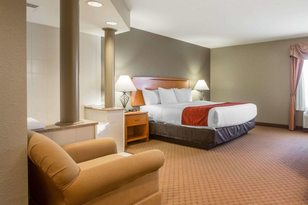 Фото Fairfield Inn & Suites by Marriott Goshen Middletown