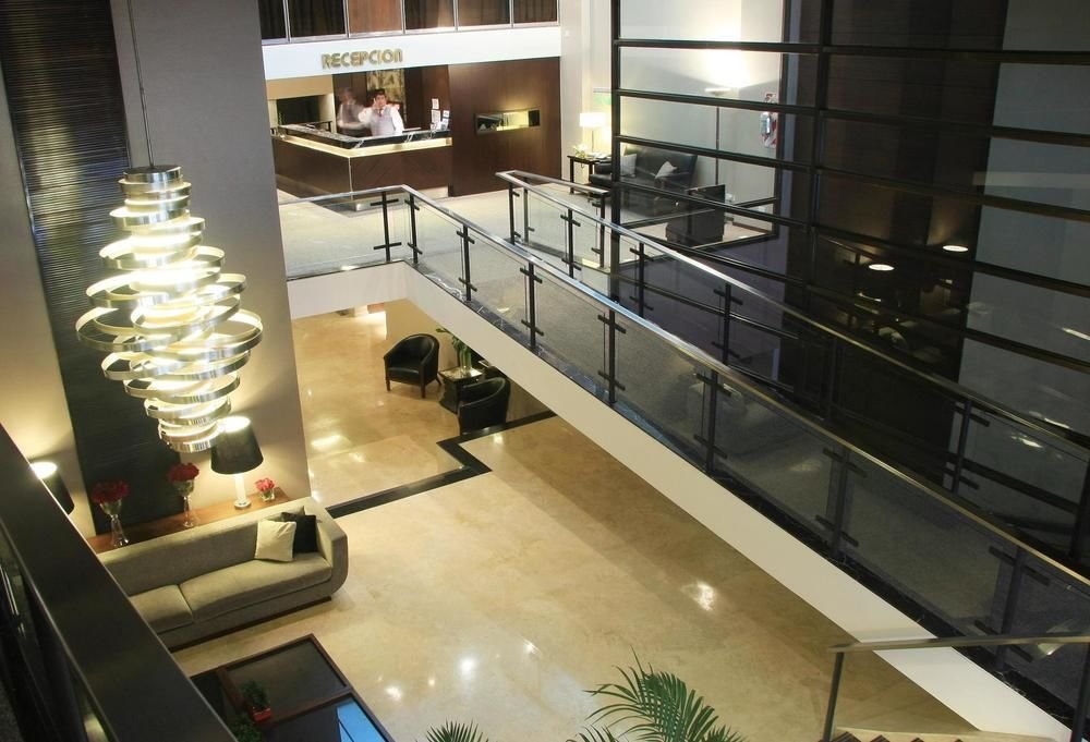 Фото Grand King Hotel