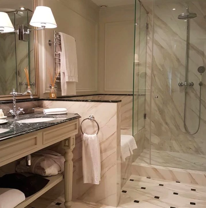 Фото Hotel El Palace Barcelona