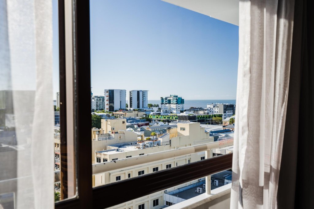 Фото The Benson Hotel