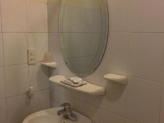 Фото Tran Ly Hotel