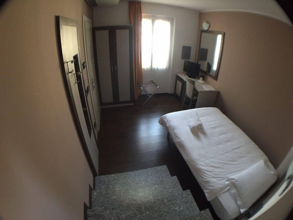 Фото Hotel Lago di Como