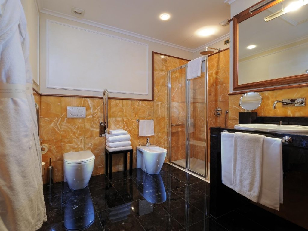 Фото Hotel Manzoni