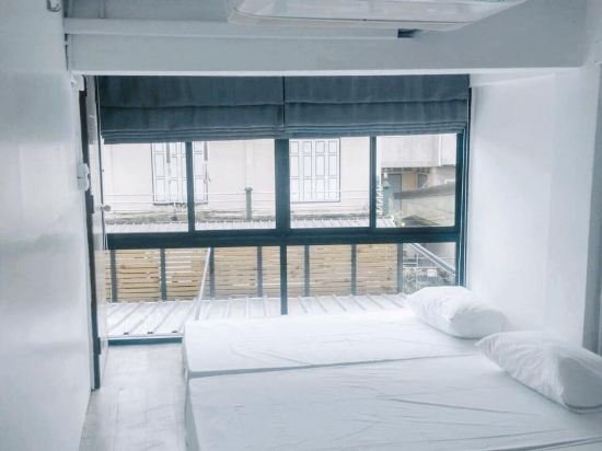 Фото The Port Hostel by Suwatchai