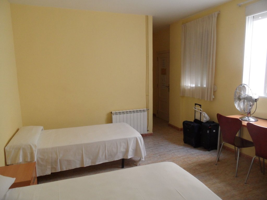 Фото Hostal Moratín