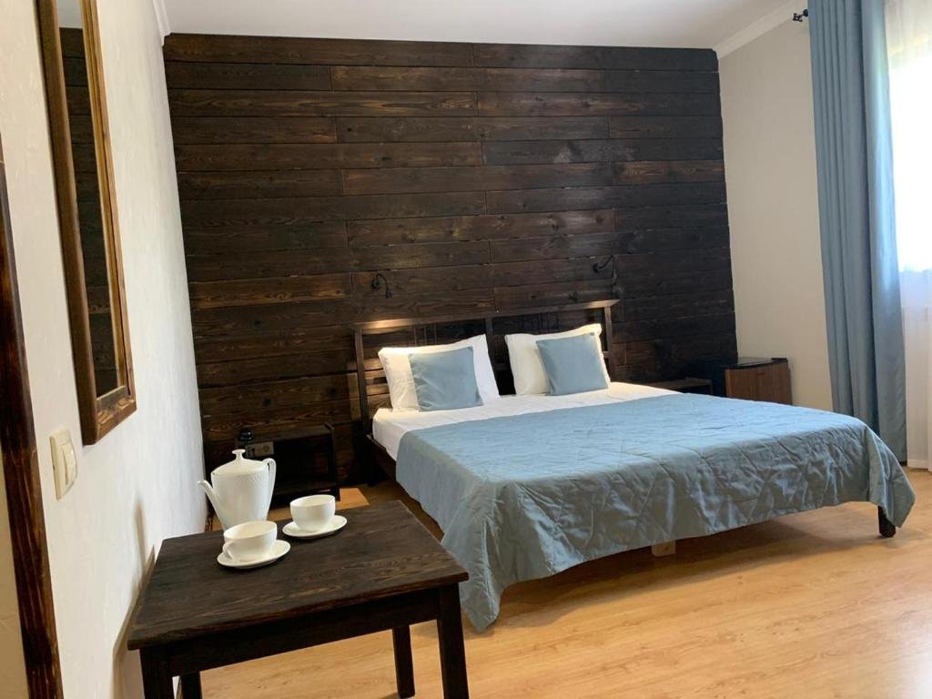 Фото Альпийский Двор