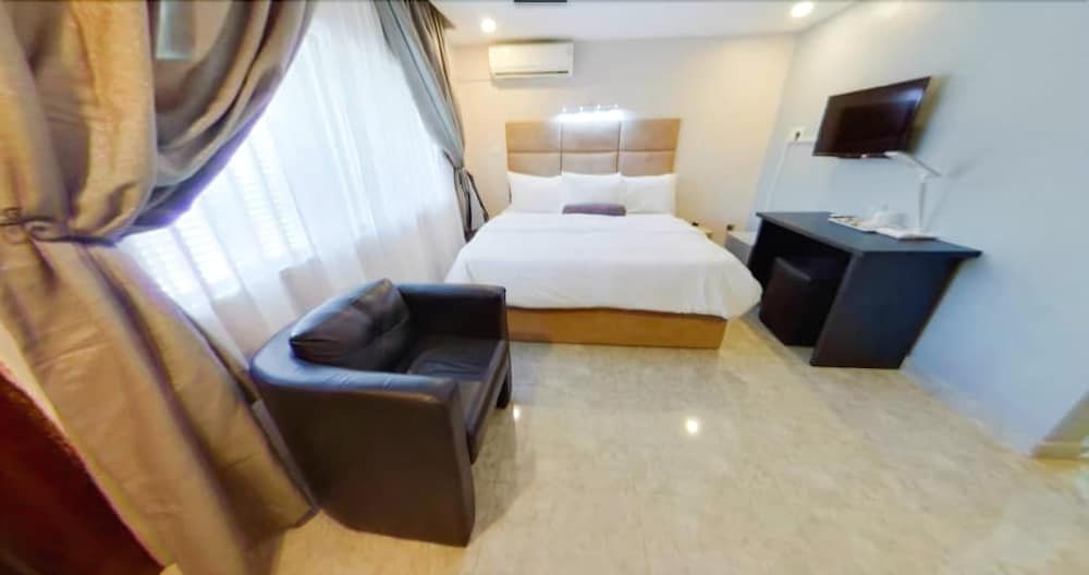 Фото Centurion Apartments Limited