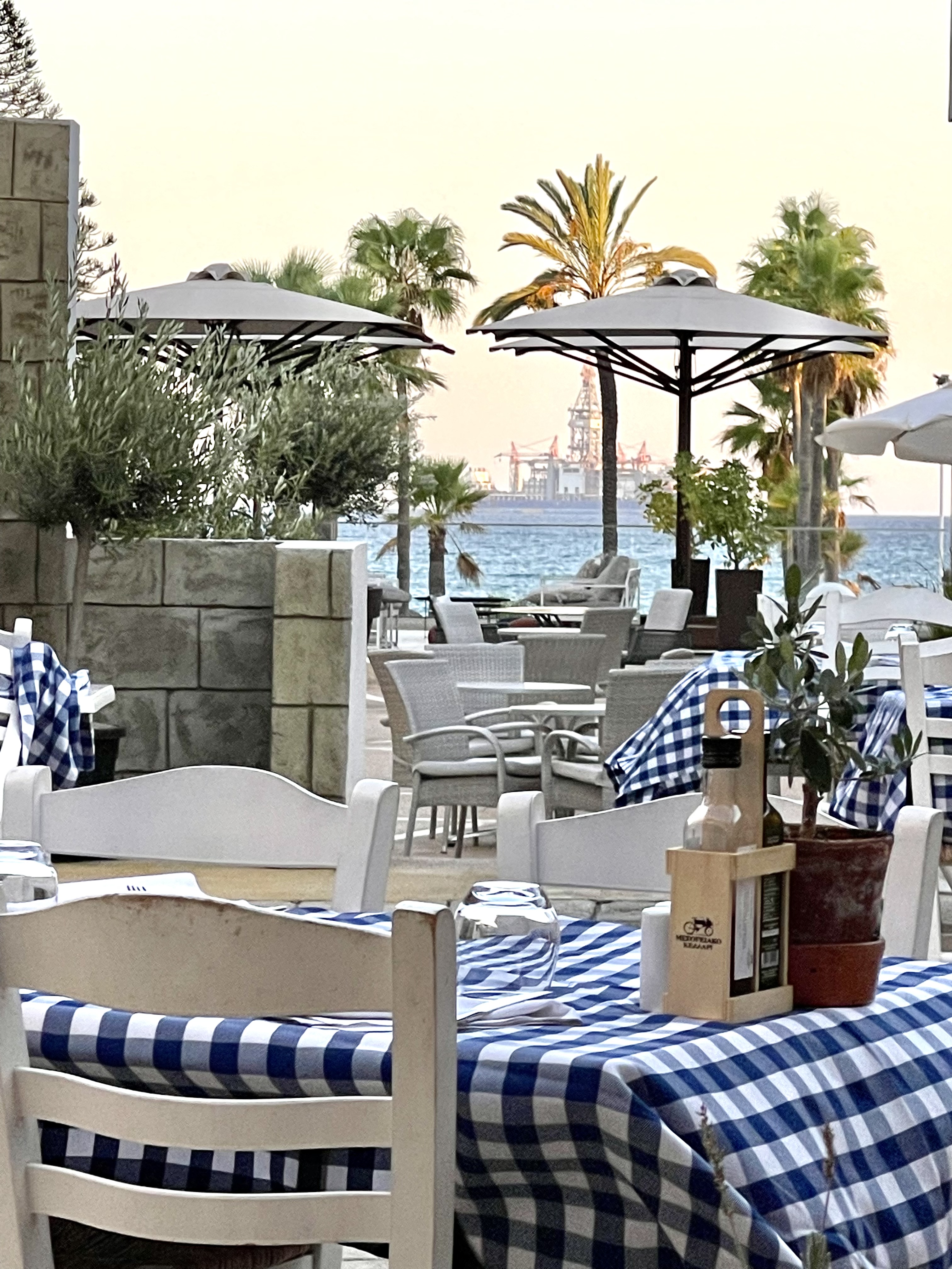 Фото Golden Bay Beach Hotel