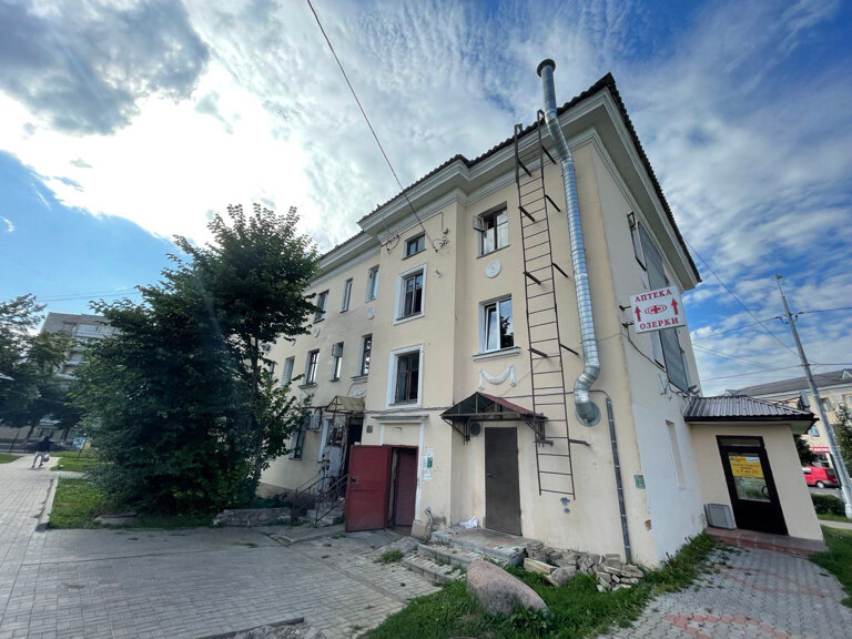 Аптека Озерки, Ивангород, фото
