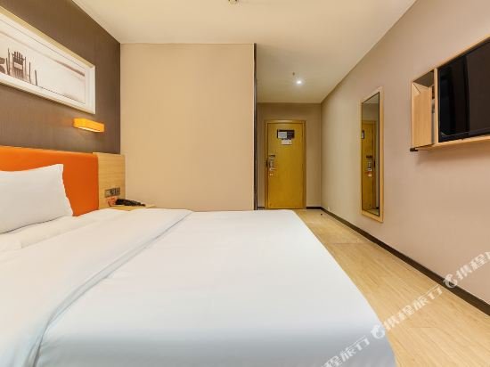 Фото 7 Days Premium Guangzhou Chepi Subway Station Suning Square