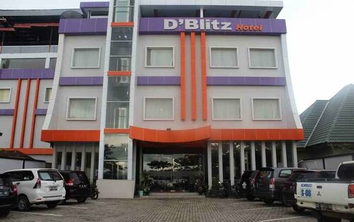 Гостиница D'Blitz Hotel в Провинции Юго-Восточный Сулавеси
