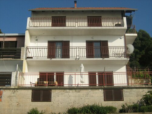 Гостиница Apartment Bila - 15m from the sea: A1 Tisno, Island Murter