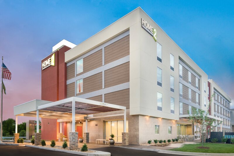 Home2 Suites by Hilton Bowling Green Hotel