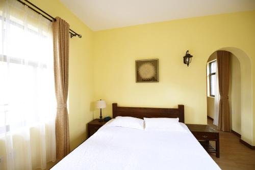 Фото ErHai Gate No. 1 Hotel