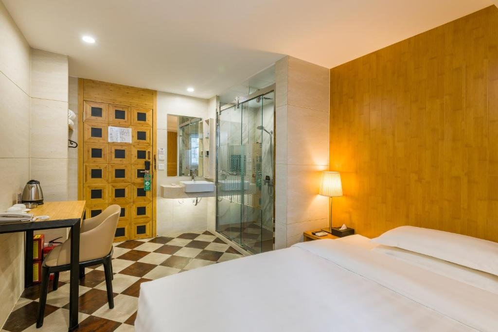 Фото Guangzhou Timmy Hotel