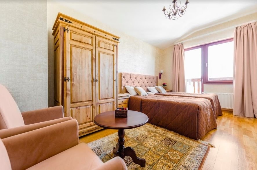 Фото Роза Шале