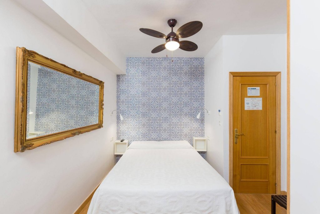 Фото Hostal Guadalupe