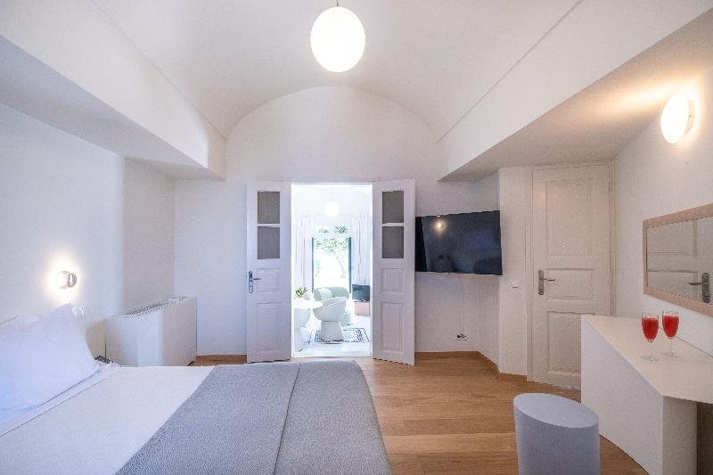 Фото Xenones Filotera