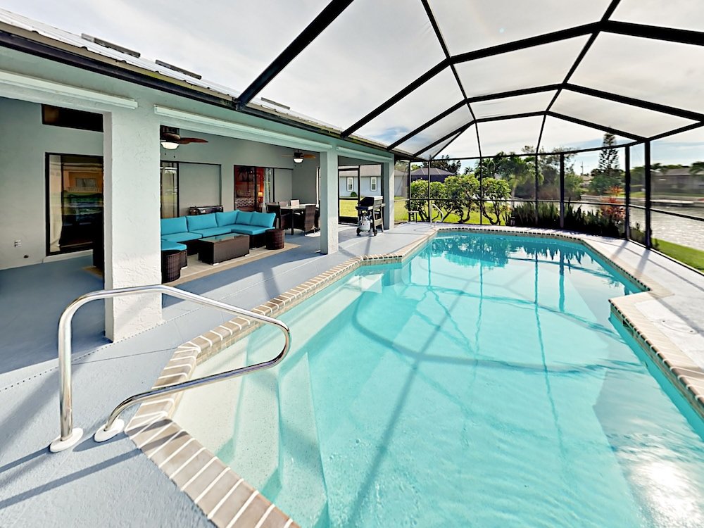 Фото South West 4th - 4 Br Home