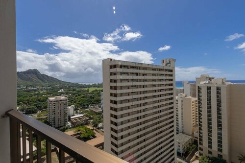 Гостиница Waikiki Sunset Suite 2404 в Гонолулу