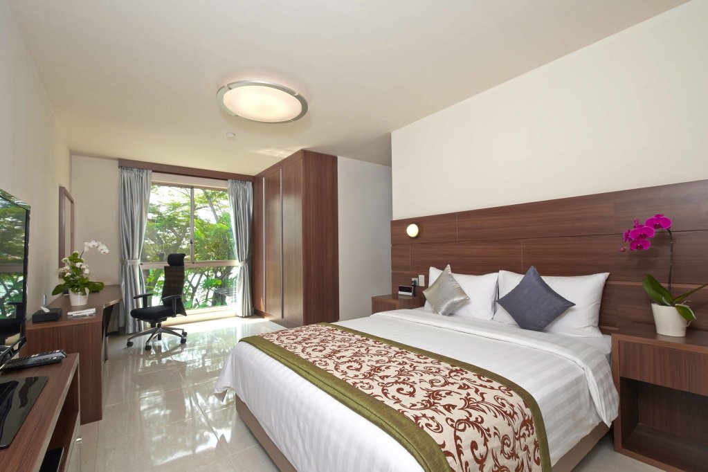 Фото Axia South Cikarang Service Apartment