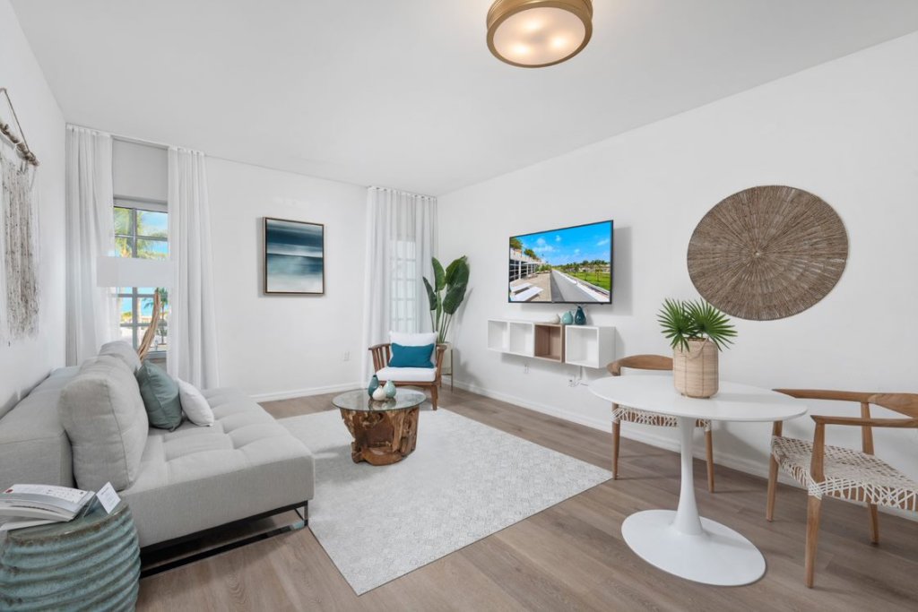 Фото Bentley Hotel South Beach