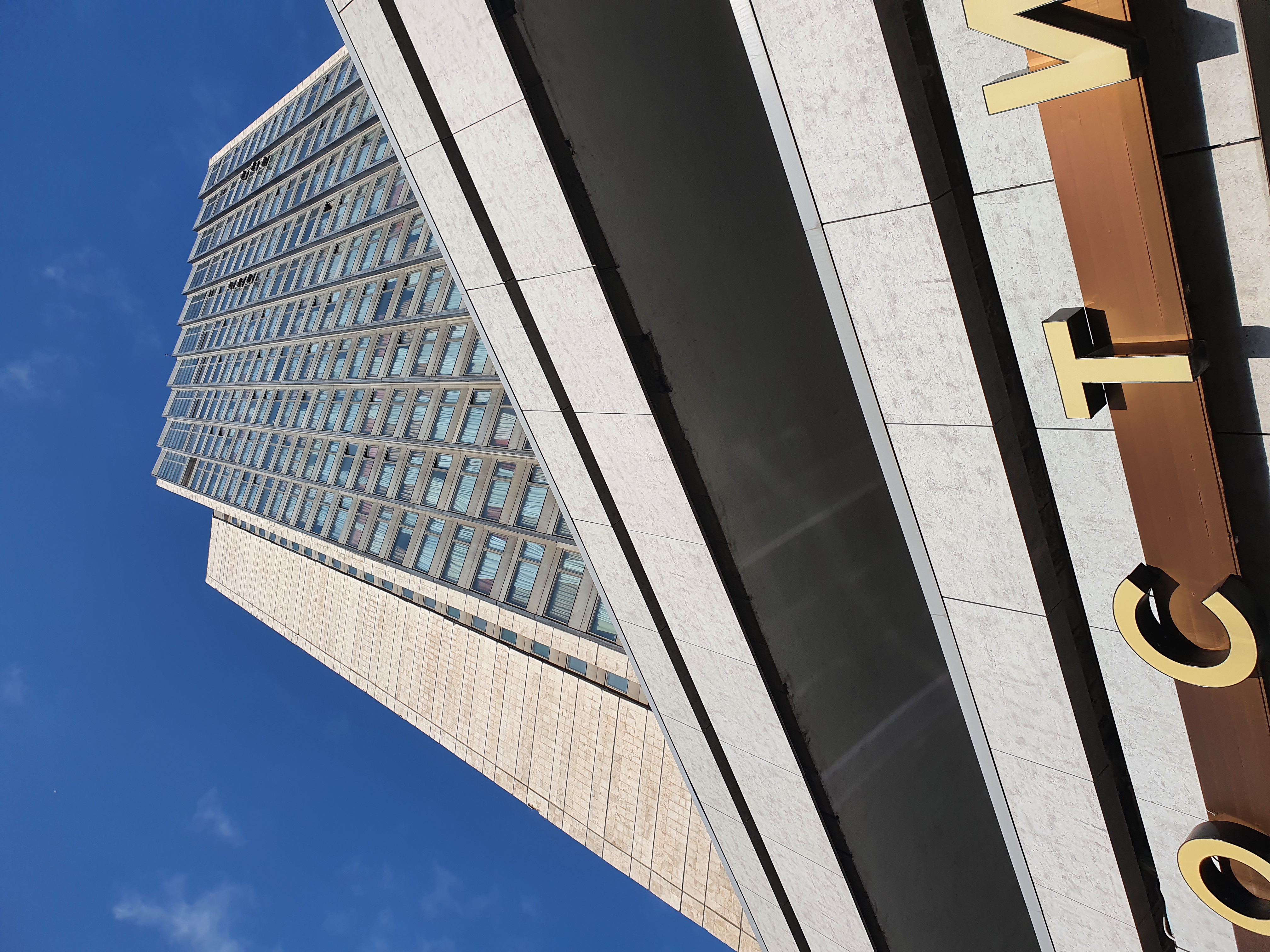 Фото Аструс