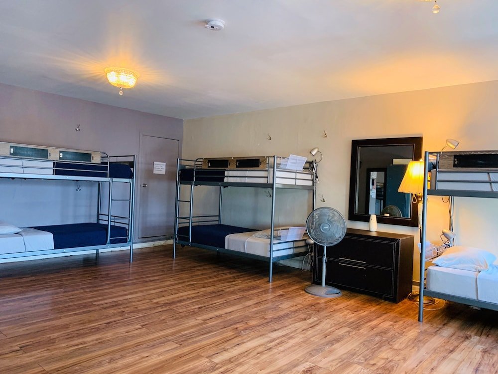 Фото Melrose Hostel