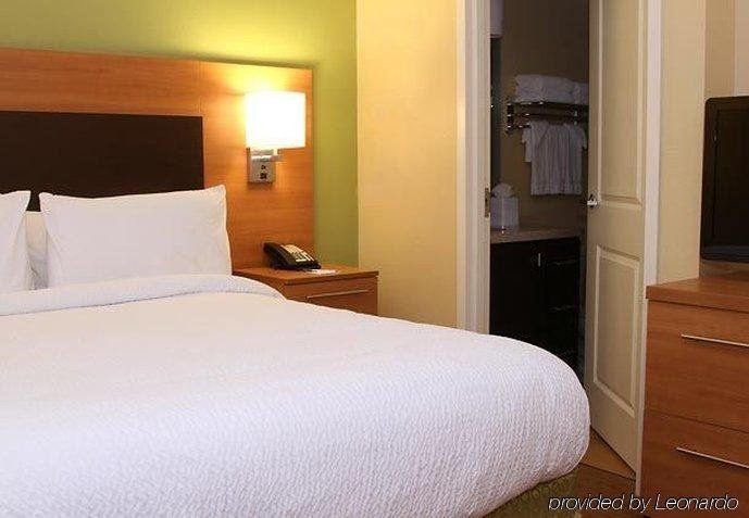 Фото TownePlace Suites Albuquerque North