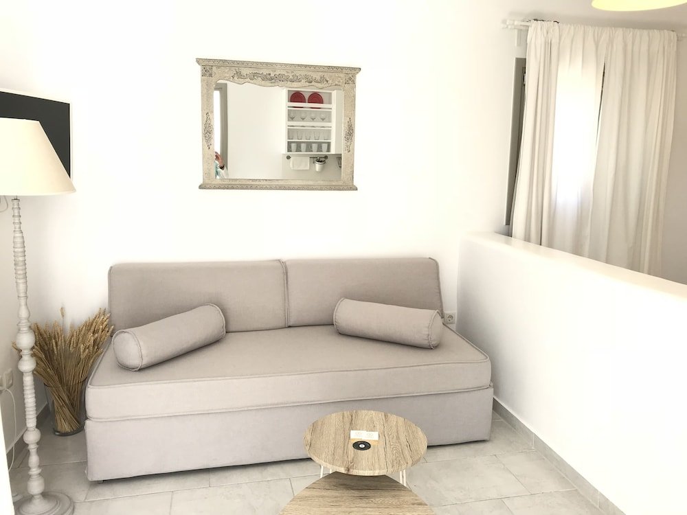 Фото Mykonos Dot Apartments