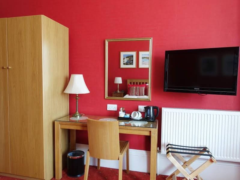 Фото Gladstone House