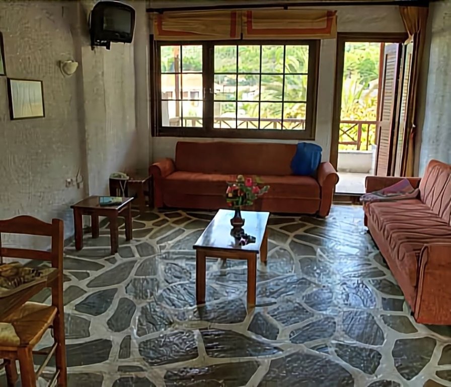 Фото Delphi Hotel