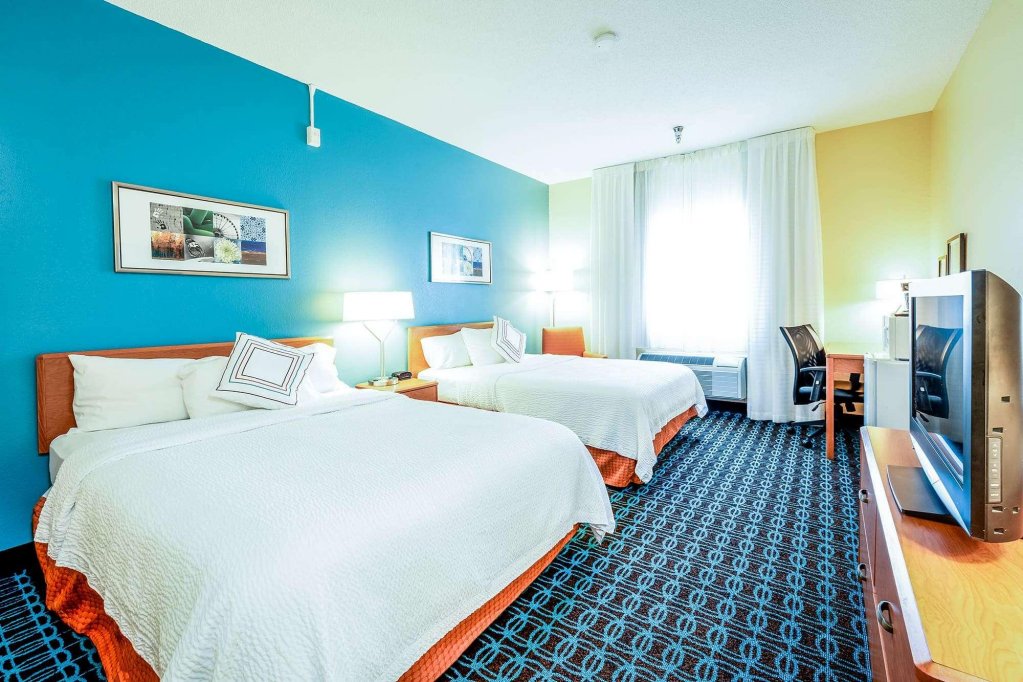 Фото Wingate by Wyndham Minot