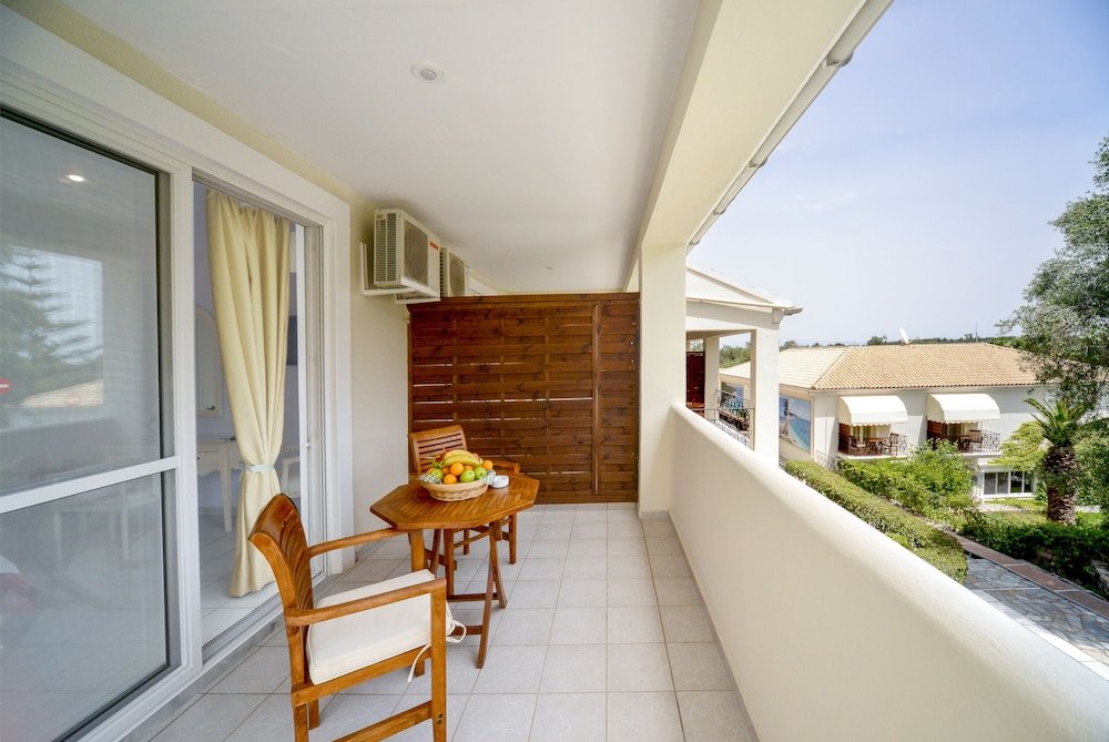 Фото Paxos Club Resort & SPA