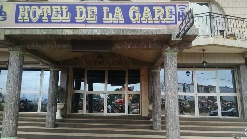 Гостиница Hôtel de la Gare в Яунде