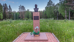 Испытателям ракетной и космической техники (Archangel Region, Mirnyi, Gagarina Street) ، نصب تذكاري للحرب، مقبرة جماعية