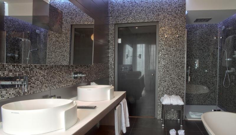 Фото Berg Luxury Hotel