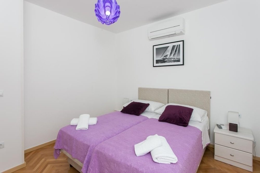 Фото Holiday Home King