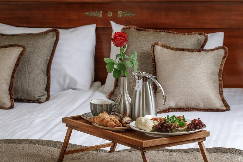 Фото National Hotel