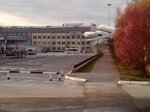 Международный аэропорт Нижневартовск (ул. Авиаторов, 2, Нижневартовск), аэропорт в Нижневартовске