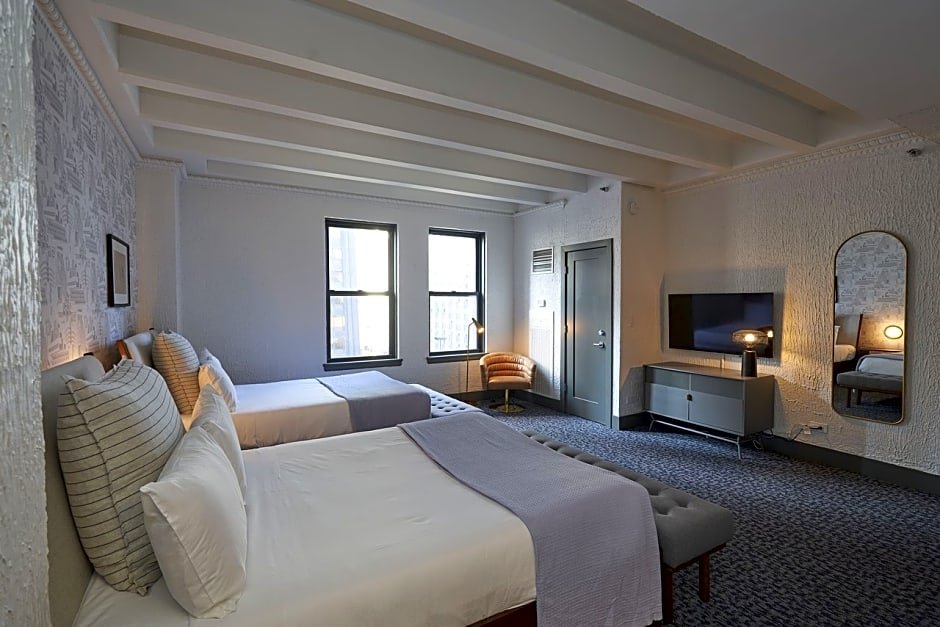 Фото Gale Chicago