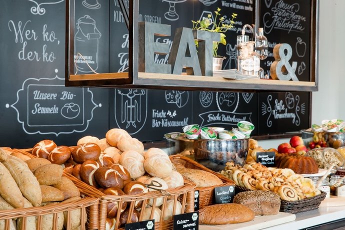 Фото Motel One Freiburg