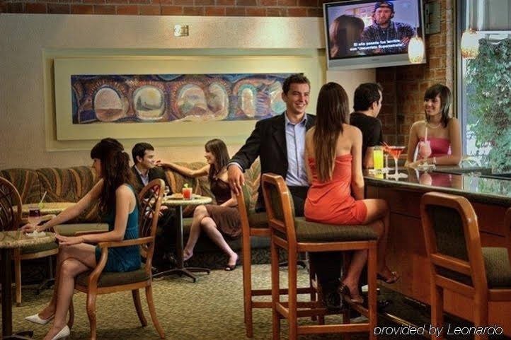 Фото Hotel Lucerna Tijuana