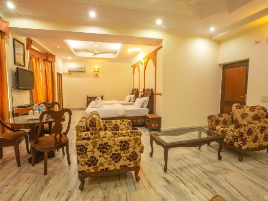Фото Hotel Vasundhara Palace Rishikesh