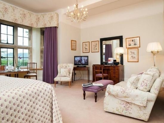 Фото Llangoed Hall